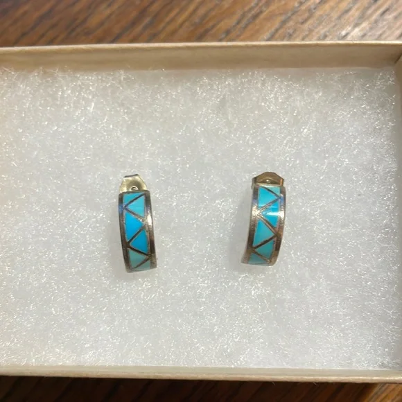 Silver and turquoise blue post earrings. - Picture 1 of 2